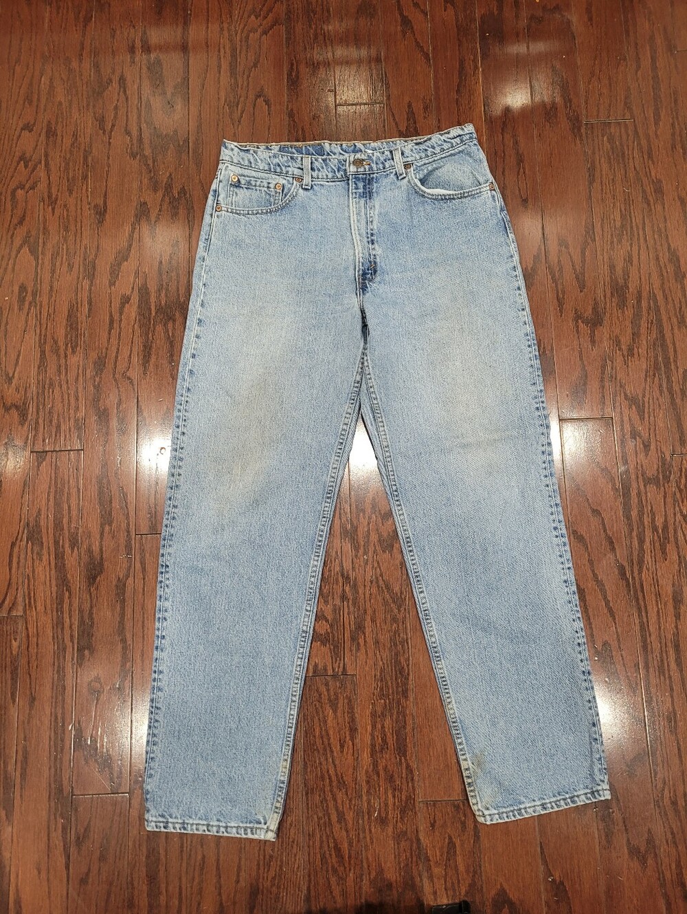 Vintage Levi 550 Light Blue Men's Relaxed Fit Jeans. Made USA 36×32
